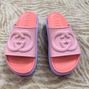 GUCCI platform sandals size 38
